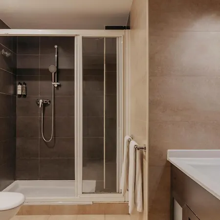 Barcelona Apartment Gran de Gràcia-2